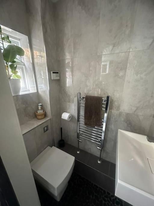 Quirky Town Centre Hideaway Villa Leamington Spa Eksteriør billede